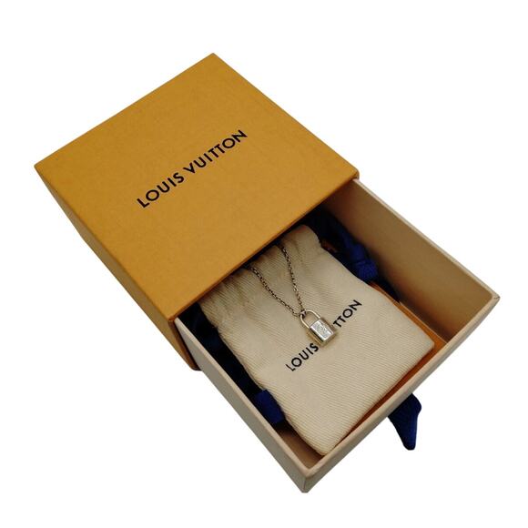 Louis Vuitton Lock it Necklace with Chain - Picture 8 of 8